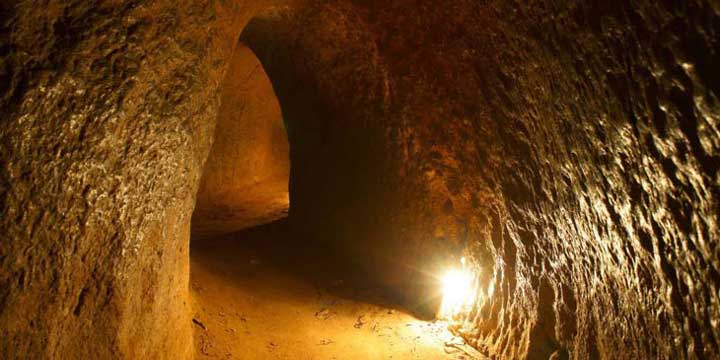 Cu Chi Tunnels