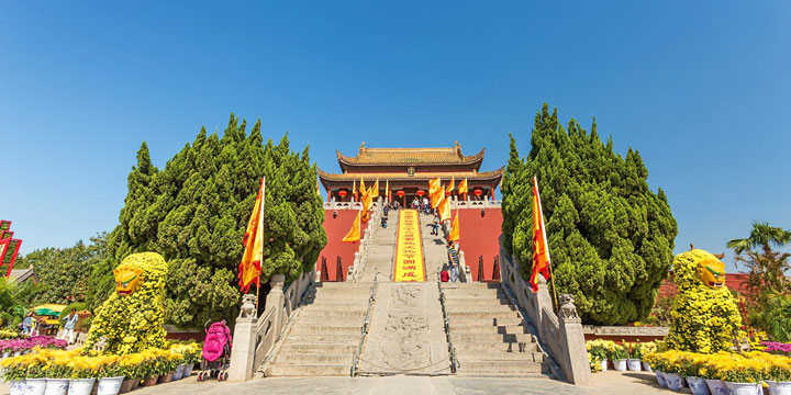 Dragon Pavilion Park