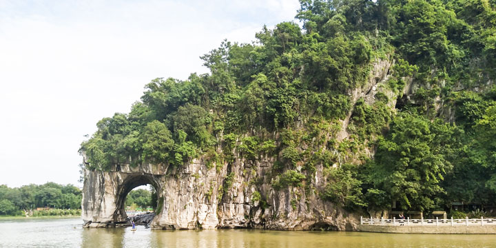 Famous Landmarks in China - Elephant Trunk Hill