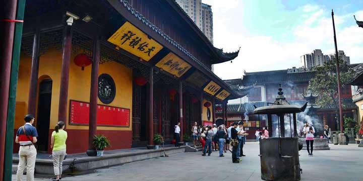 Jade Buddha Temple