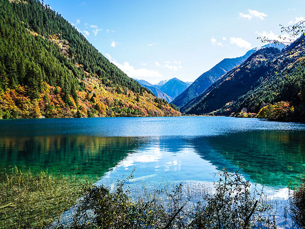 China Autumn Tour Destinations-Jiuzhaigou Valley