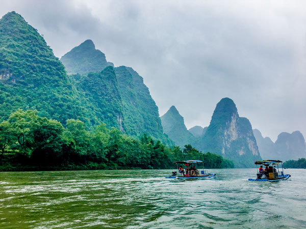 China Spring Travel Destinations-Yangshuo Yulong River 