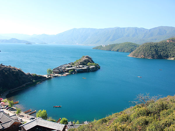 Most Famous Lakes in China-Lugu Lake in Lijiang