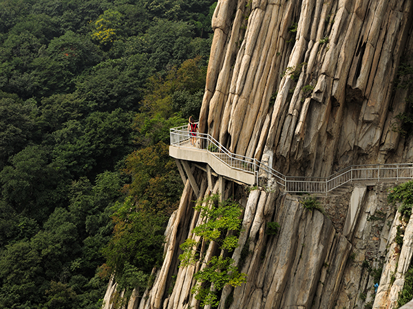 Most Famous Mountains in China-Mt. Songshan