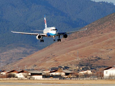 Flight from Lhasa to Shangri-la