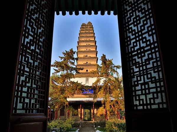 Small wild goose pagoda