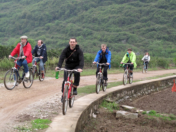 Yangshuo Countriside biking