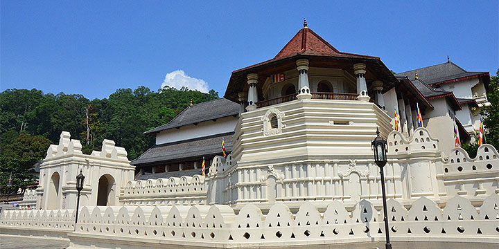 Temple of The Tooth Relic