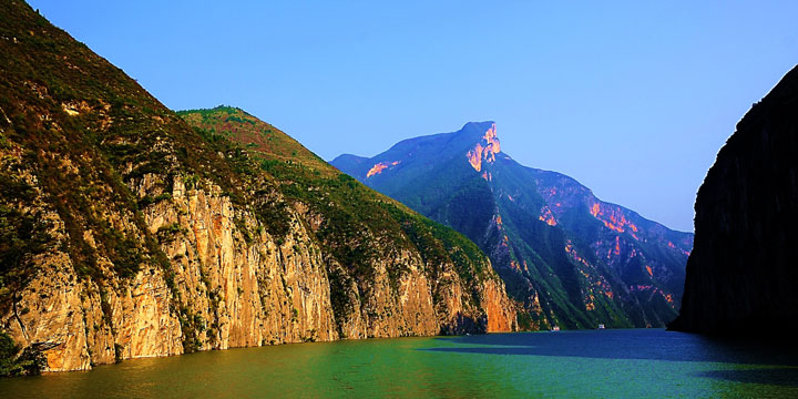 Top 4 Natural Wonders of China-The Three Gorges