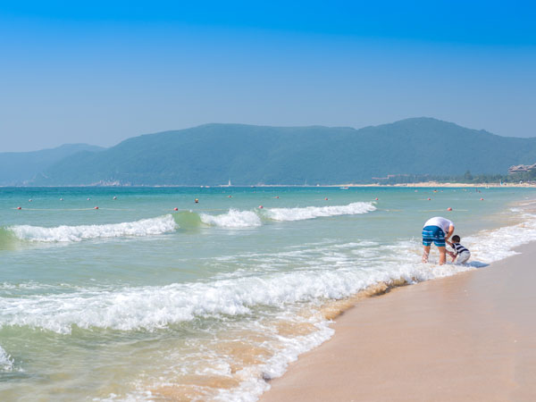 18 Days China Honeymoon Tour to Sanya